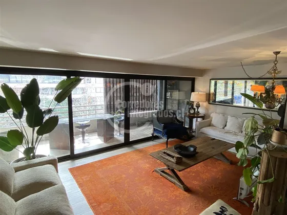 Departamento En Venta De 3 Dorm. En Las Condes.metro Manq.