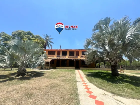 En Venta Terreno De 5038 M2 Con Hermosa Casa En Granjas El Tuque