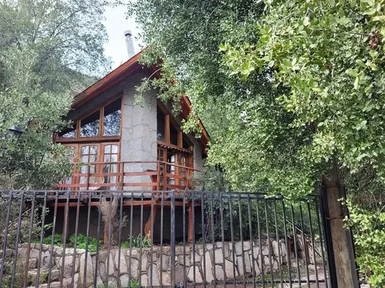 Cajón Del Maipo, Melocotón, Casa Especial Diseño.