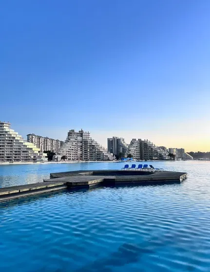 Vende Departamento En San Alfonso Del Mar, Algarrobo.4d + 3b