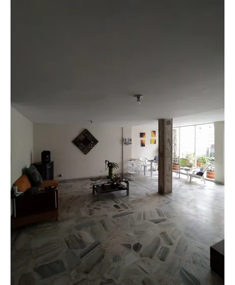 Venta De Casa Multifamiliar En Pampalinda, Sur De Cali 5331.