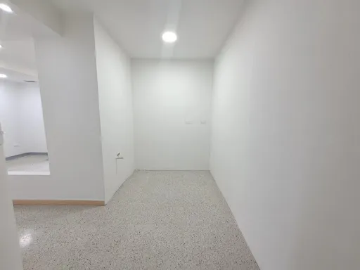 Consultorios En Arriendo Vegas Del Poblado 743-7117