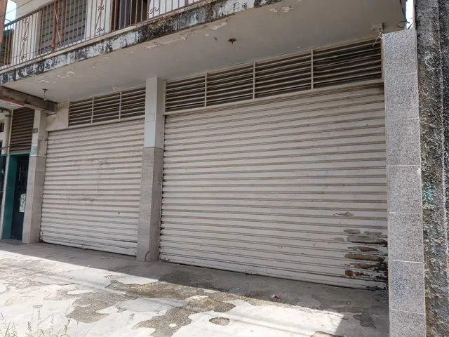 Global Vende Local Comercial En Obra Gris, Calle Jacinto Lara  Guacara