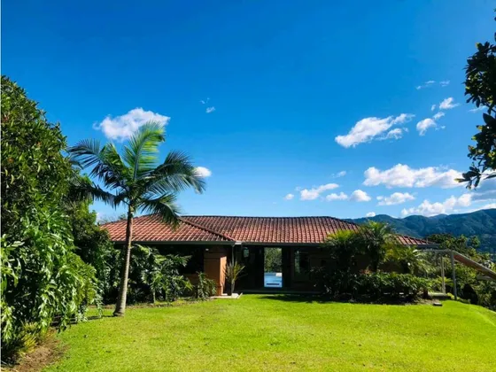 Casa Finca En Renta El Retiro Antioquia, Sector Fizebad