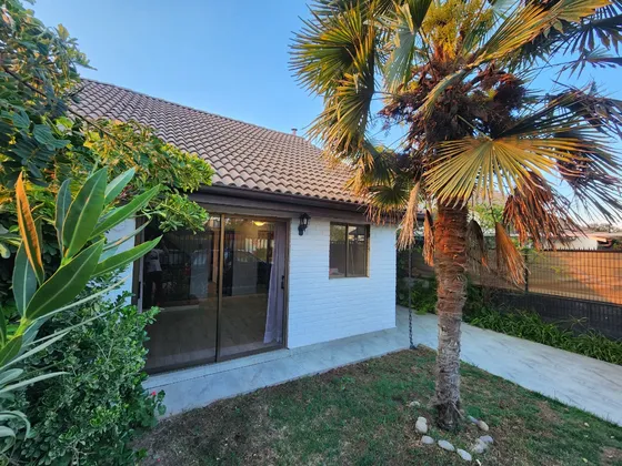 Casa 3d+2bñ+1bg Condominio Maratón Macul