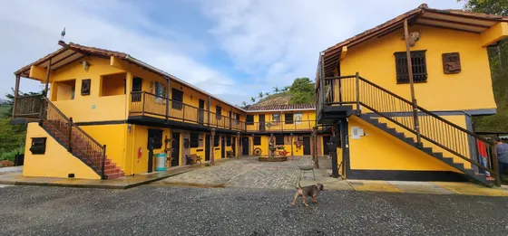 Se Vende Hotel En Guatape - Excelente Para Invercionista 