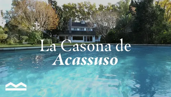 Venta | Casa Luminosa Con Pileta Y Jardín En Acassuso, San Isidro 