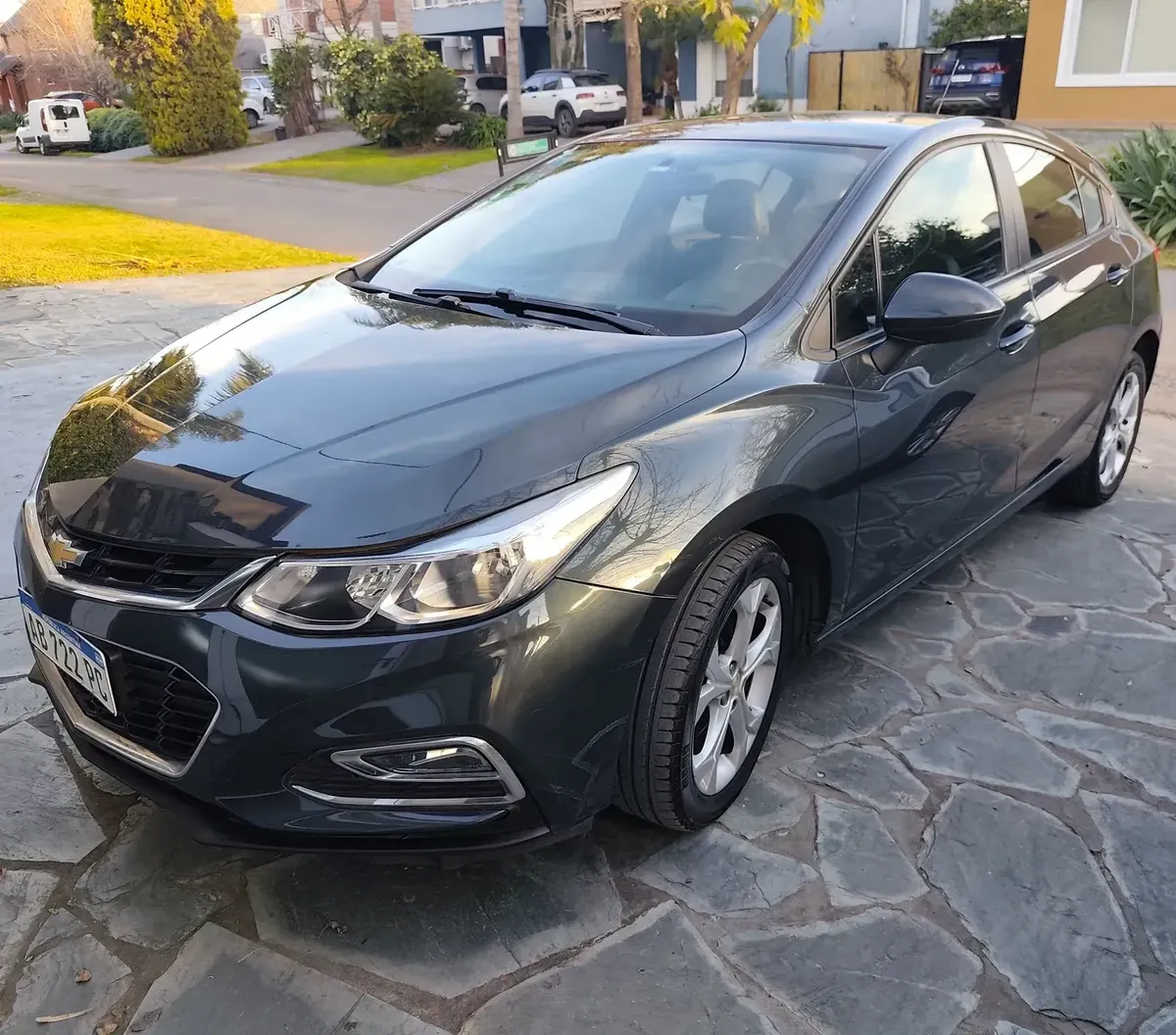 Chevrolet Cruze 5 Puertas Impecable 1ra Mano. Caja Man 6ta