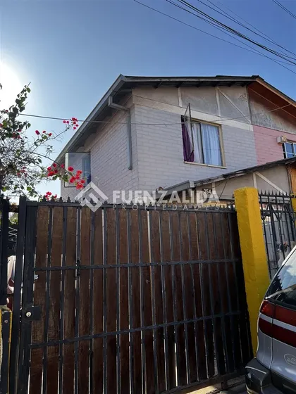 Casa En Venta De 3 Dorm. En San Bernardo
