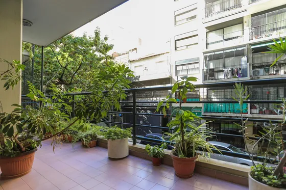 Departamento En Venta En Almagro - Permuta