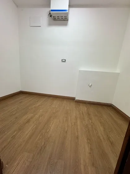 Alquilo Local Ideal Para Oficina En 2do Piso En Ensanche Paraíso  Aprox Ágora Mall 