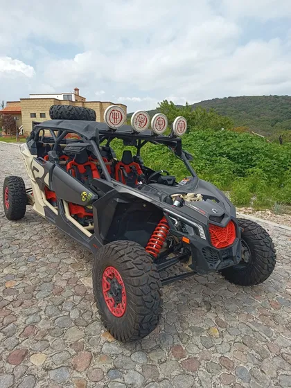 Can Am Maverick X3 Max X Rs