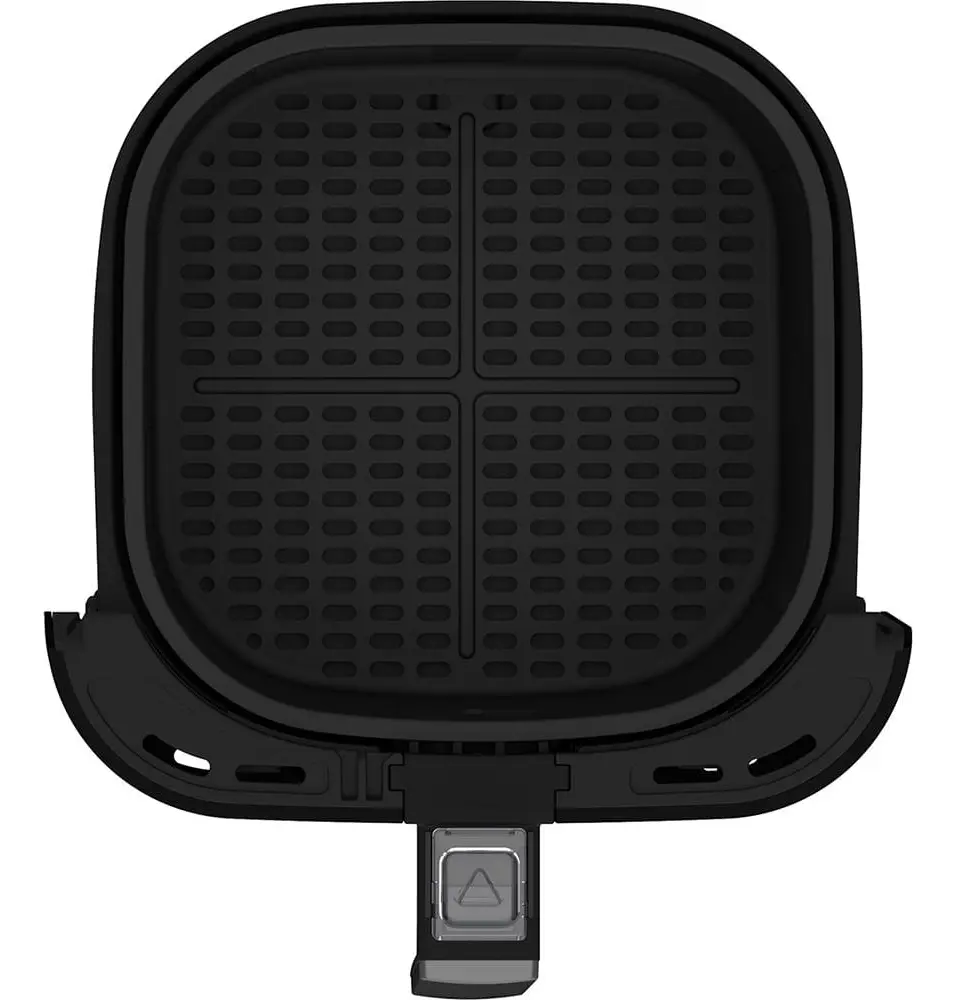Vista superior do cesto de fritura da Oster Black Perform com grade perfurada