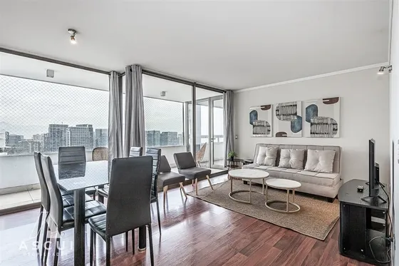 Departamento En Venta De 2 Dorm. En Las Condes
