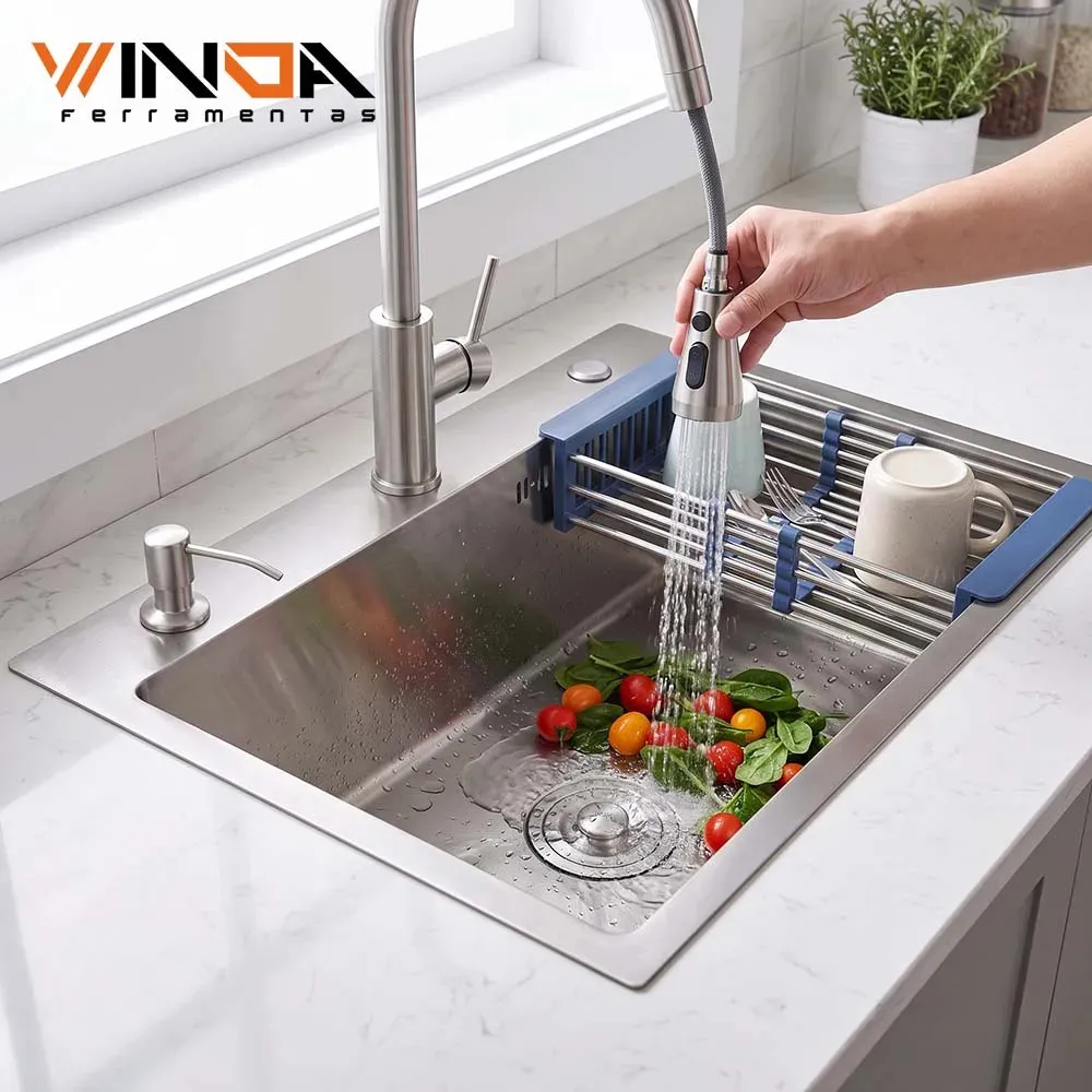 Cuba Gourmet Cozinha 60x45cm Aço Inox Escovado Com Escorredor Regulável E Dispenser De Detergente Prateado WINDA
