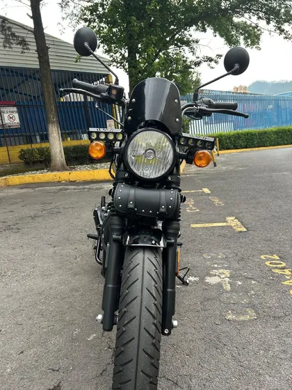 Royal Enfield, Hunter 350, Modelo 2023.