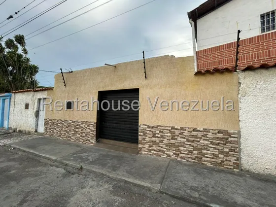 Julian Galindez Alquila Local Comercial En Zona Oeste Barquismeto # 25-8039