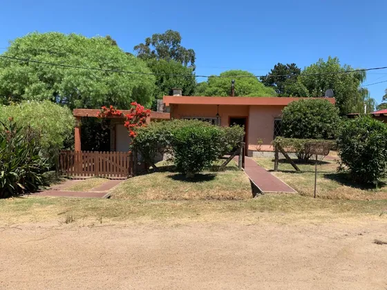 Vendo Buena Casa En Playa Grande A 2 Cuadras De La Playa, Linda Oportunidad!!!!!!!