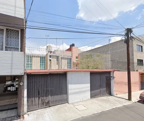 Casa En Playa Regatas, Col Reforma Iztaccihuatl, Iztacalco Lc25-zf