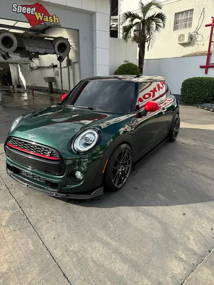 Mini Cooper Hartop Americano