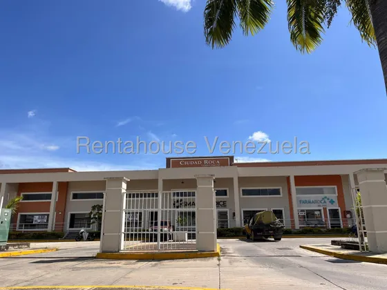 Maritza Lucena Trae En Venta Apartamento Tipo Estudio Completamente Amoblado Y Moderno Al Este De Barquisimeto, Aire Acondicionado, Cocina Equipada Con Campana Y Tope Eléctrico, Muebles De Lujo, 