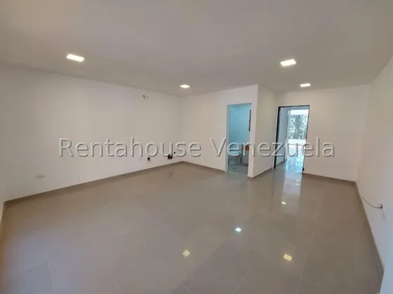 Apartamento Multi Nivel En Venta En El Hatillo Jr 