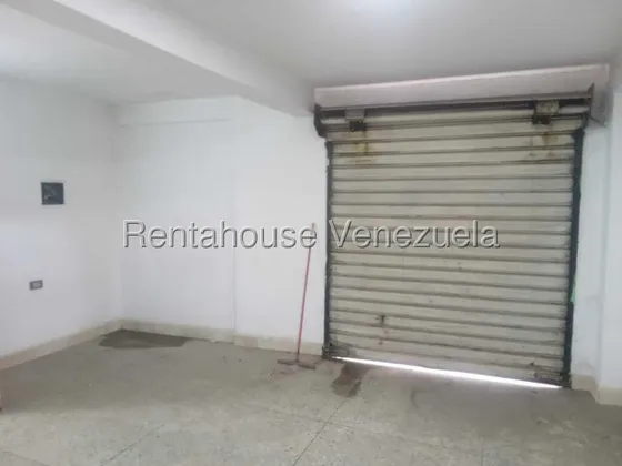 Dennymar, Alquila Sensacional Local Comercial De 61m2 Con Todos Los Servicios Basicos Con Acabados De Primera Contactame B5a22601                                                                       