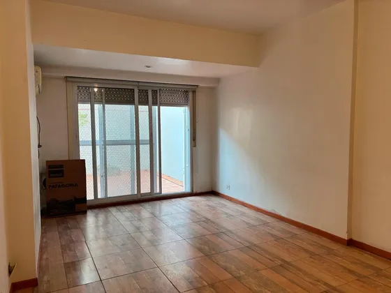 Alquiler Departamento de 3 Ambientes Colegiales