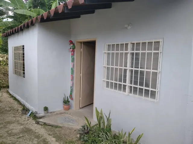 Beraca 005 Vende Casa En El Limón Sector El Piñal