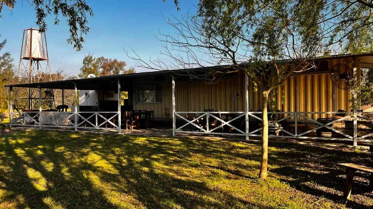 Country-Style House for Sale – Chacras del Paraná