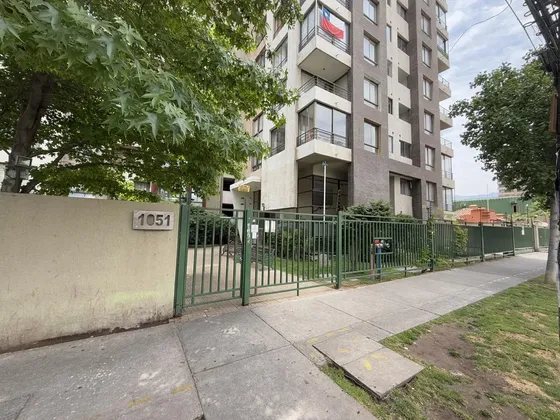 Se Vende Dpto.3d-2b-estacionamiento -vargas Buston 1051