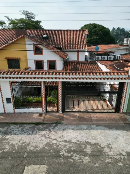 Casa En Venta Pirineos San Cristóbal Mg278