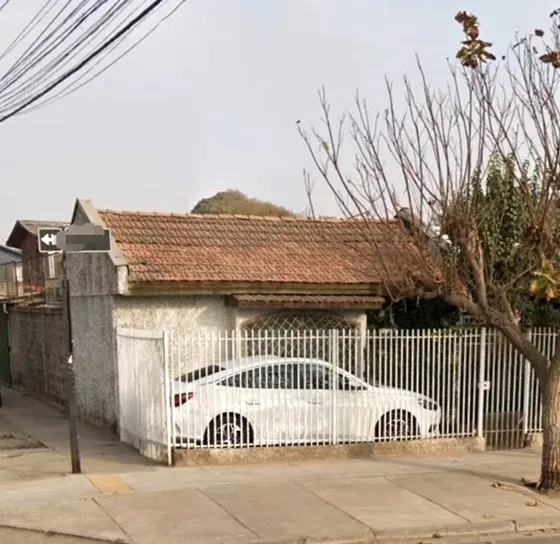Casa Esquina, Excelente Ubicación, Metro, Acceso Autopistas