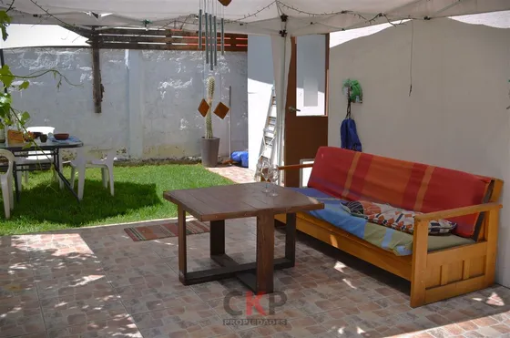 Casa Las Condes - 3 Dor - 2 Baños - Amplio Jardín - 350 M2 