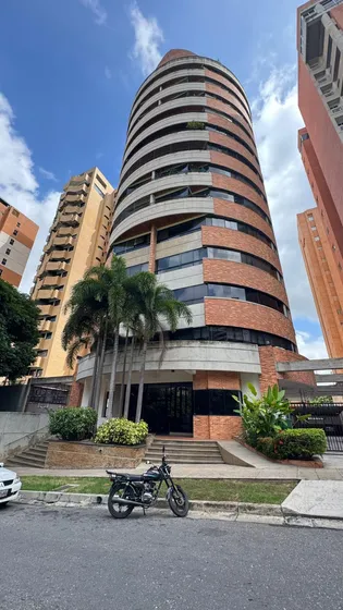 Mariana Vende Apartamento En Obra Gris Trigalena Alta Oriana