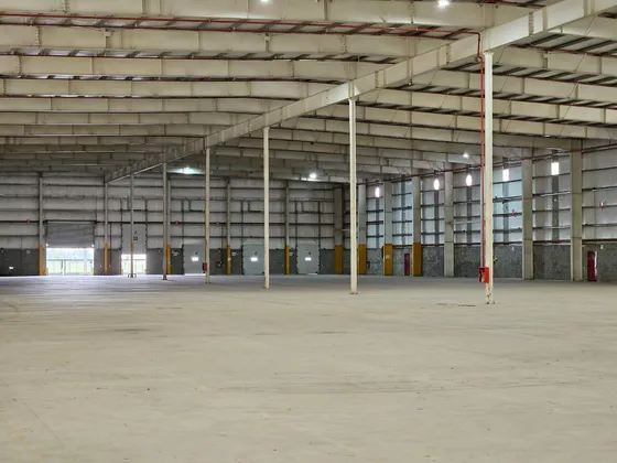 Nave Industrial Y Logística Con T3 Y Sprinklers En Alquiler, Leasing Y Venta