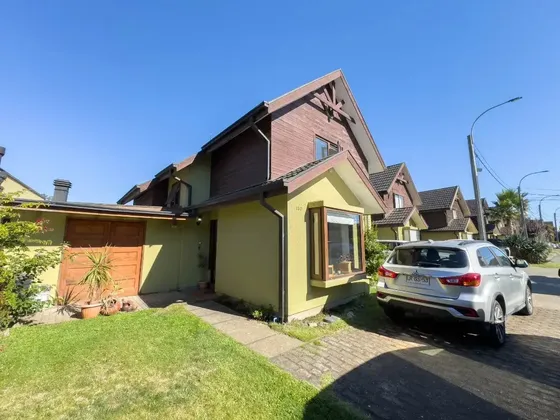 Venta Casa En Lomas De San Sebastián
