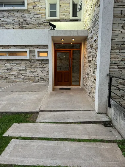 Alquiler De Departamento En Main Park Canning Amueblado