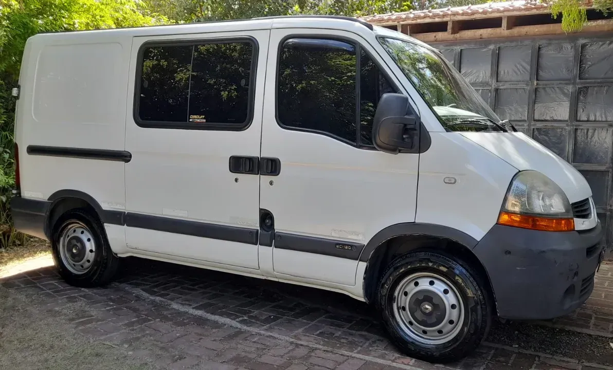Renault Master 2.5 Ph3 Dci120 L1h1 Pkcn Furgon Corto