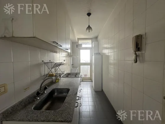 Venta Departamento 2 Ambientes Con Balcón En Avellaneda