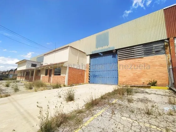 Galpón En Venta, Zona Industrial I De Barquisimeto Flex : 24-12701 Ea