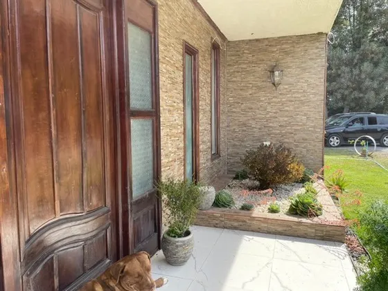 Casa En Venta De 5 Dorm. En Yerbas Buenas