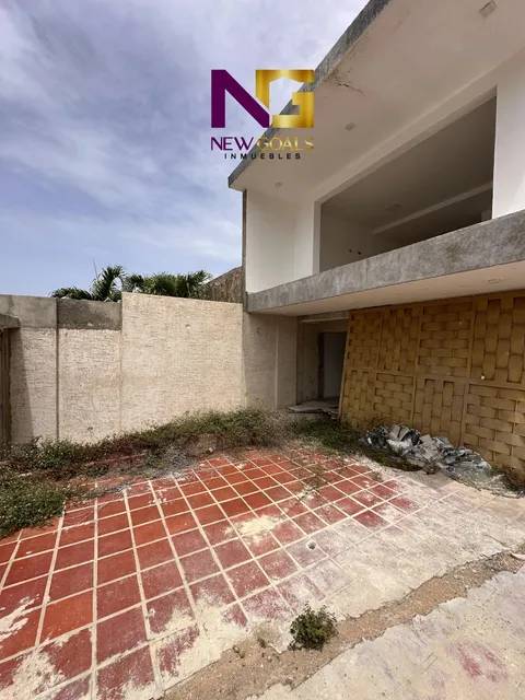 Casa De 3 Niveles