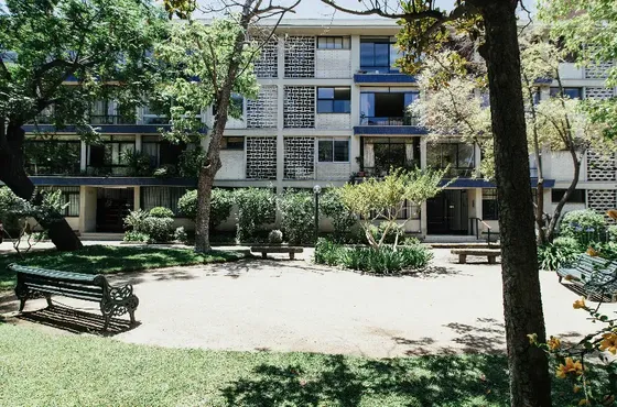 Tranquilidad De Barrio A Pasos De Todo. Ven A Conocerlo.