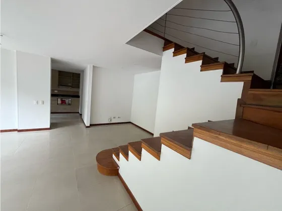 Apartamento En Arriendo En El Poblado Sector San Lucas
