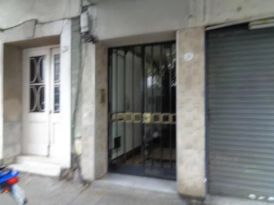 2 Ambientes | Av. Warnes Al 700