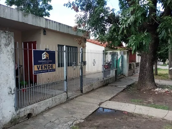 Hermosa Americana A 10 Metros De Noguera Padua Sur, 2 Dormitorios, 