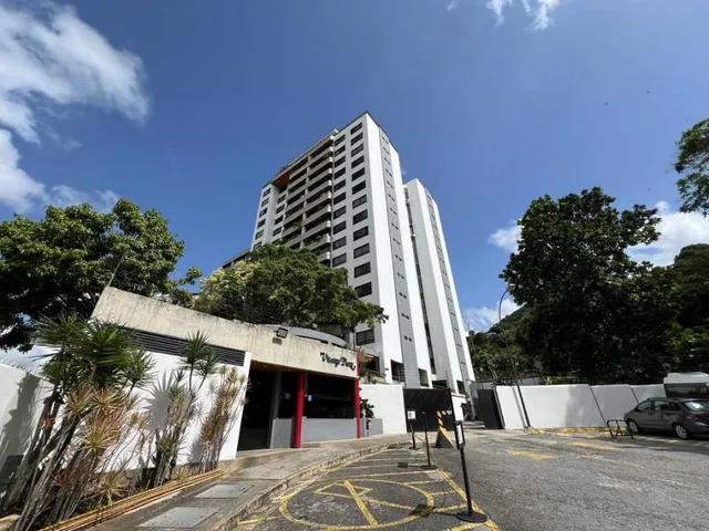 Se Vende Apto En Vizcaya Plaza 165 Mts 4h/3b/2p