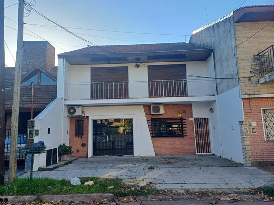 Ph En Venta En Olivos, Apto Uso Profesional.