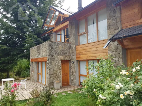Unico Apart Hotel En Península De Puerto Manzano